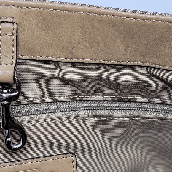 Coach Signature C's Camel Suede Jacquard Lg Tote M0778-F11666 - Picture 13 of 14